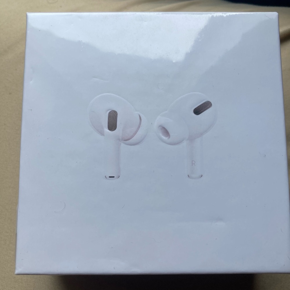 Apple AirPod Pros - Picture 4 of 6